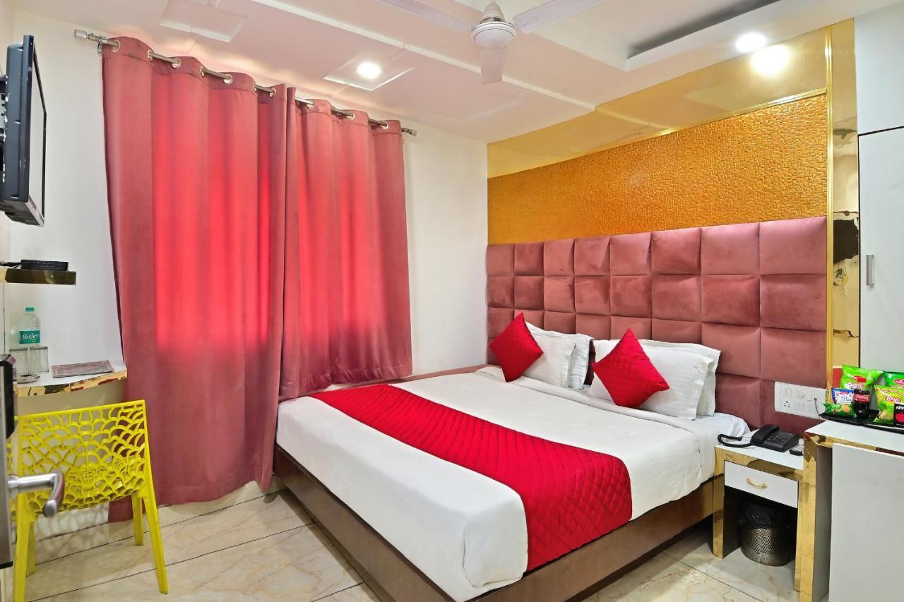 Hotel Bella Vista- Нью-Дели Экстерьер фото